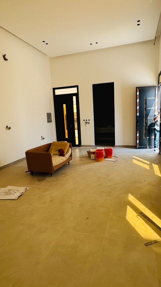 للبيع فلتين جنب بعض جديده بام اصل - 2