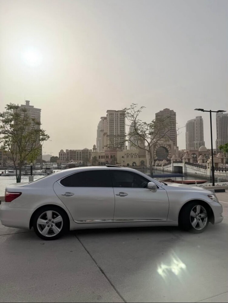 LEXUS LS 460L - 4