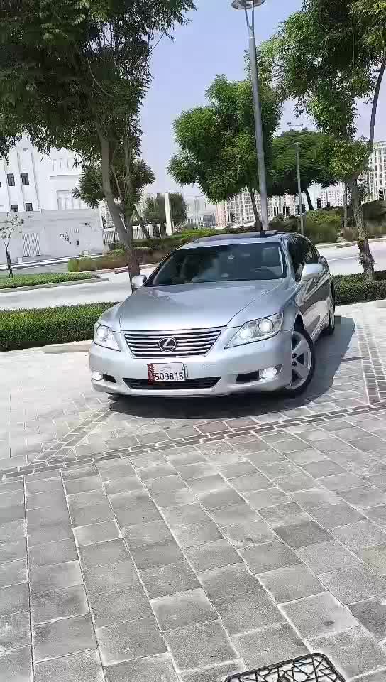 LEXUS LS 460L - 1