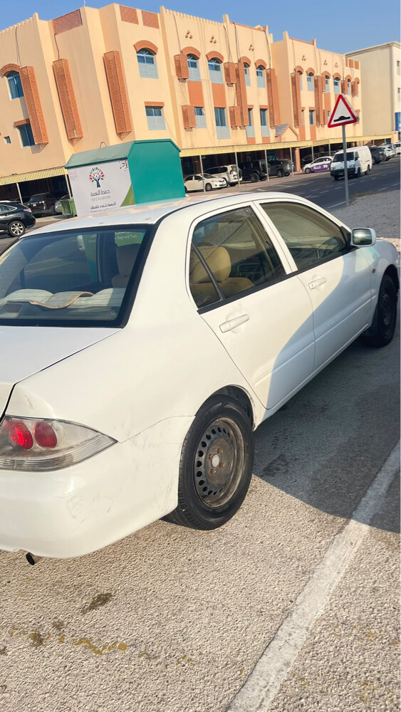 لانسر في حالة جيدة - 10