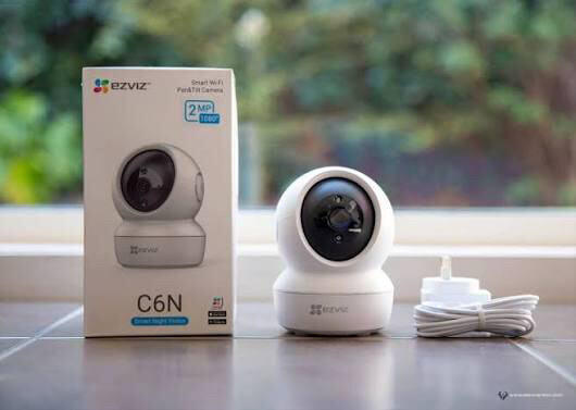 Ezviz smart home indoor cctv camera - 1