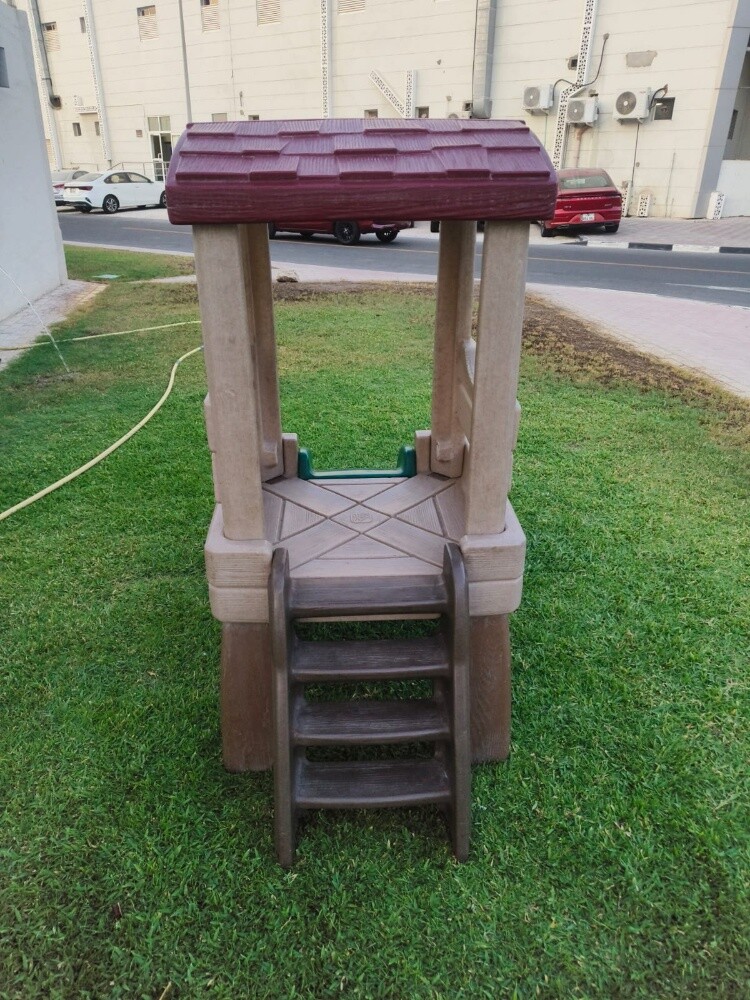 KIDS PLAYHOUSE WITH SLIDE - 2