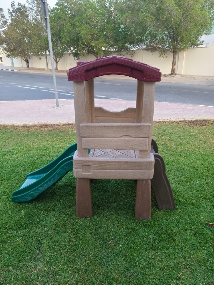 KIDS PLAYHOUSE WITH SLIDE - 1