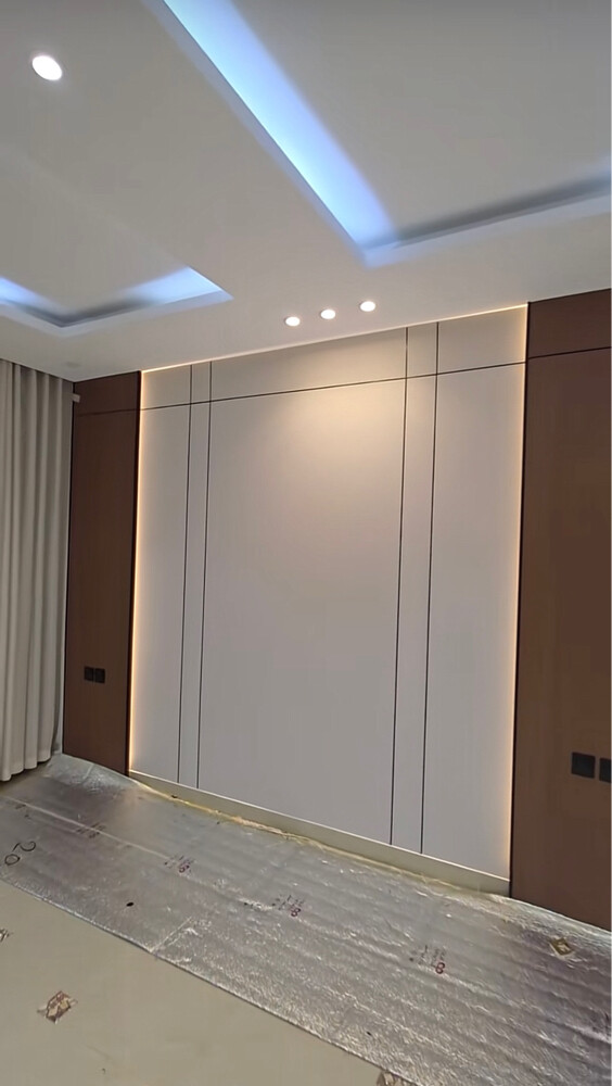 Decoration of dyes and gypsum - 1