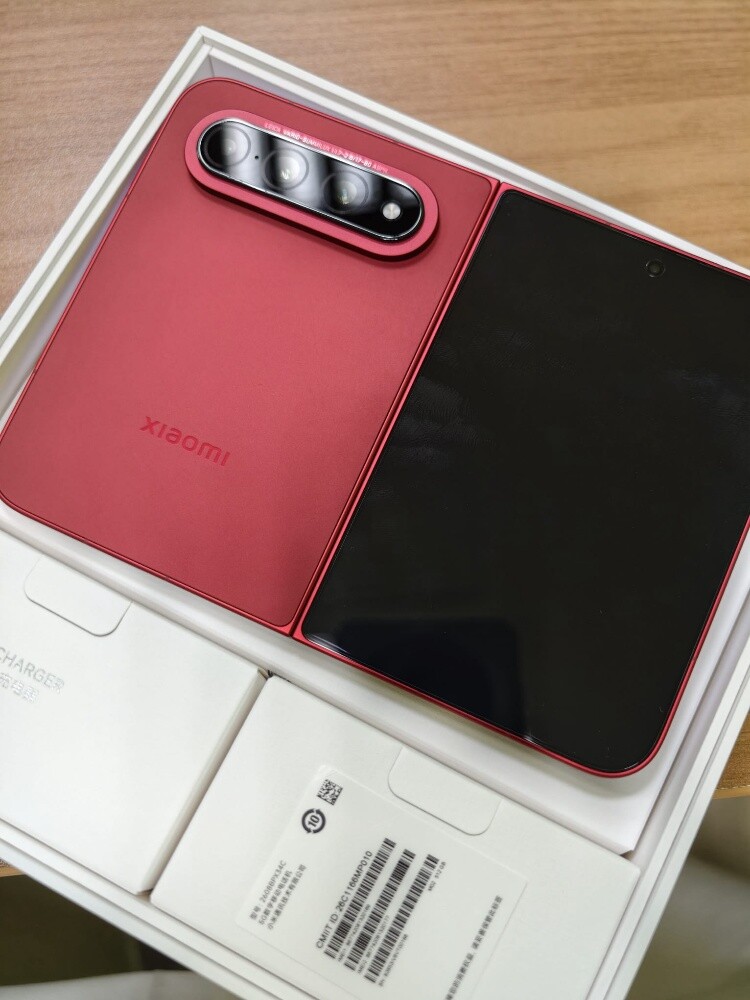 Xiaomi 18 Fold 512 Gb (Chinies ROM) - 1