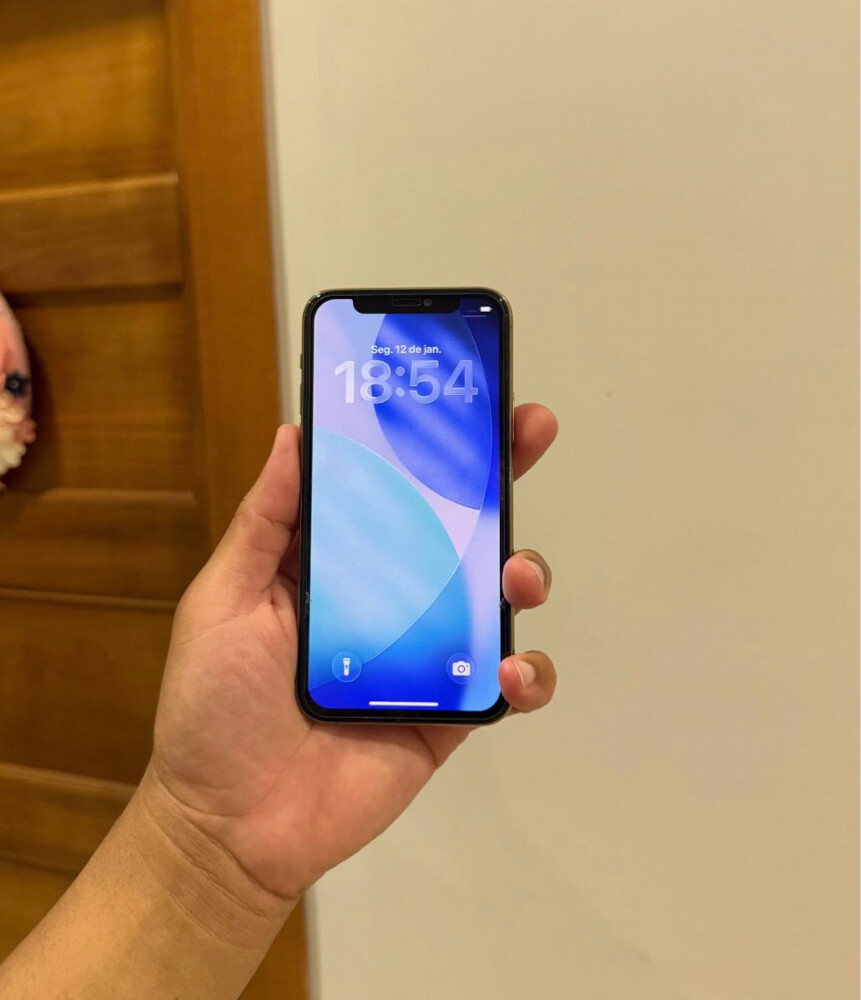 iphone 11 256GB Gold same new - 2