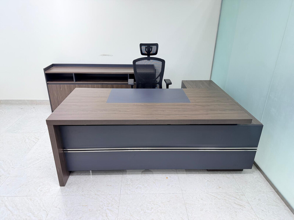 Used office full set furniture 3000 - 3