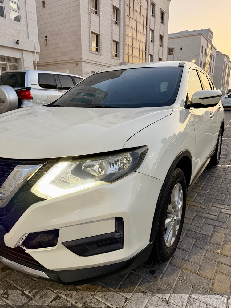 Nissan X-Trail ( 7seater ) - 4