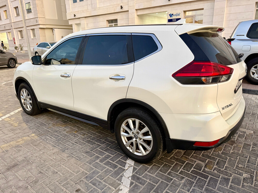 Nissan X-Trail ( 7seater ) - 6