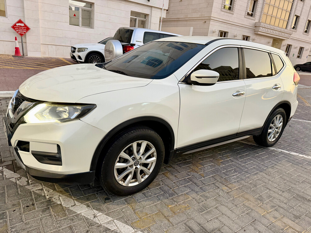 Nissan X-Trail ( 7seater ) - 3