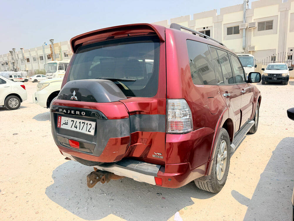 Mitsubishi pajero 2016 V6 - 2
