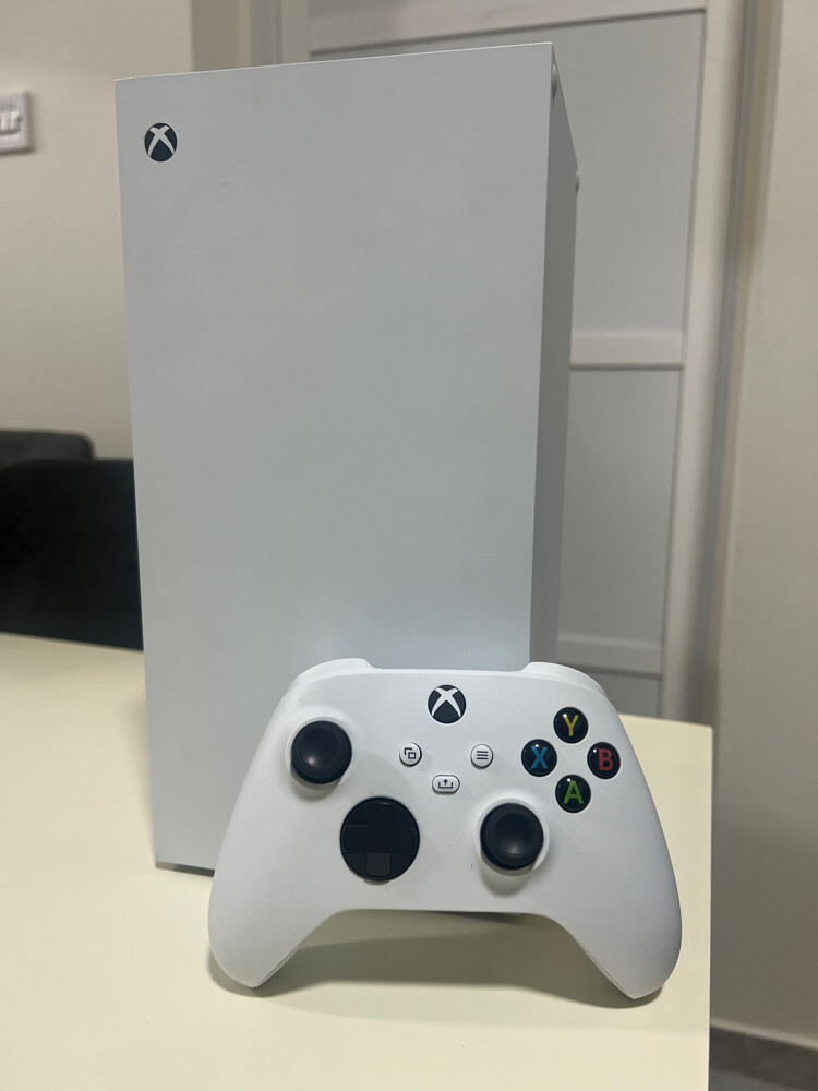 Xbox series X white - 1