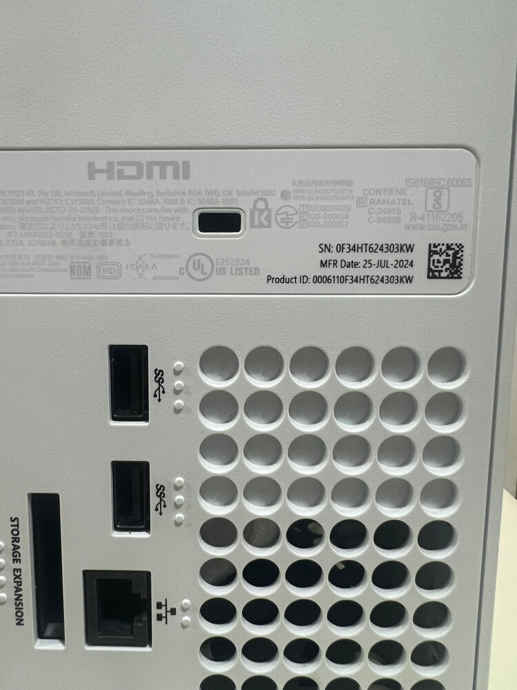 Xbox series X white - 10