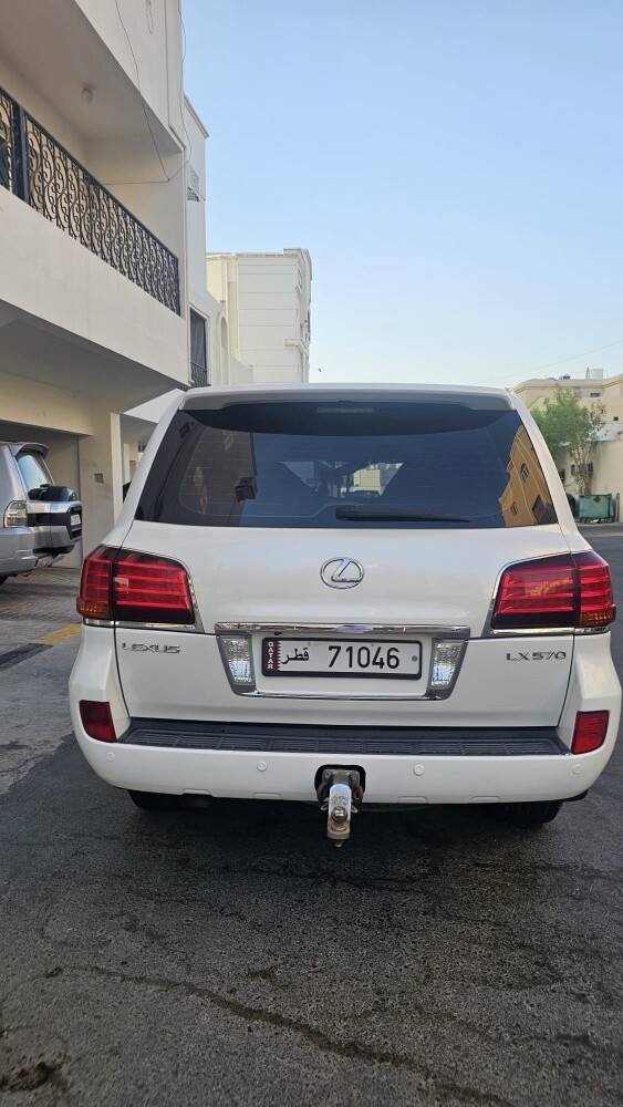 LEXUS LX 570 - 9