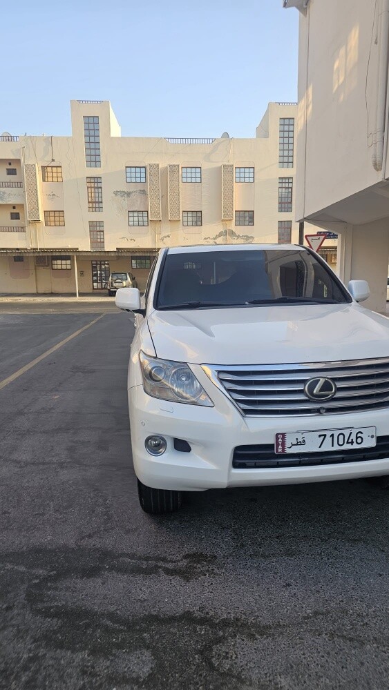 LEXUS LX 570 - 1