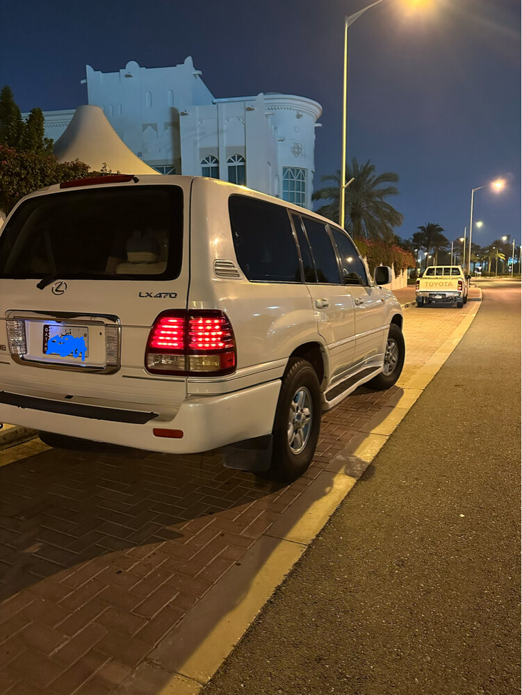 للبيع لكزس م ديل 2004 - 9