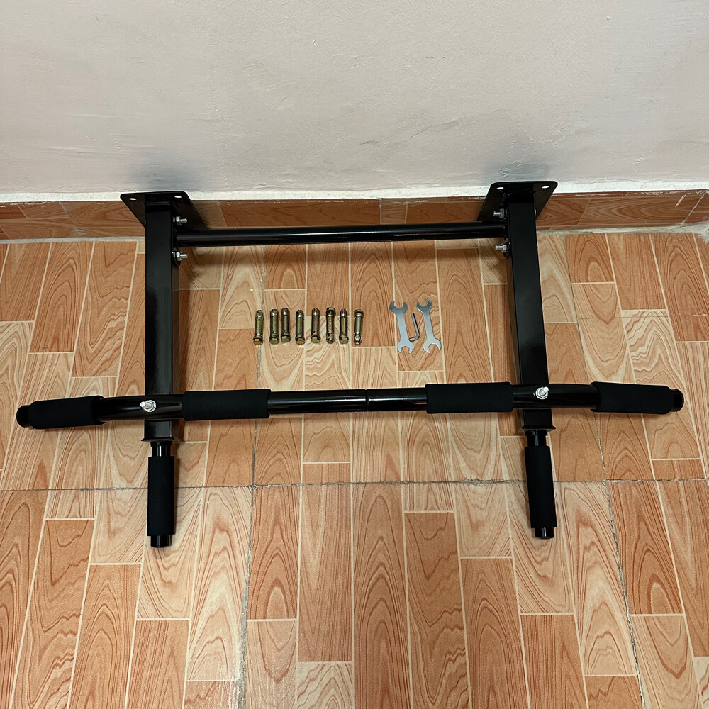 pull up bar - 1