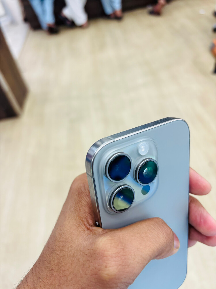 IPHONE 16 PRO 256GB - 3