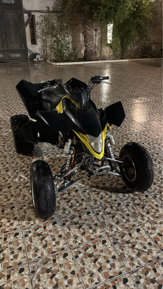 للبيع سوزوكي 400 - 1