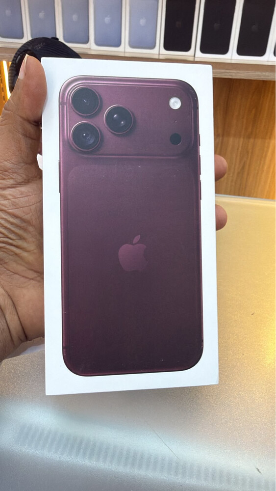 Iphone 18 pro max 512 gb  - 1