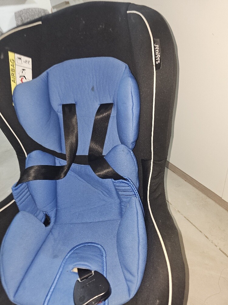 car seat - 1