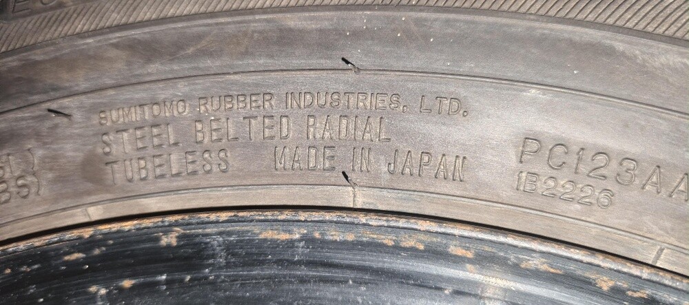 Hankook Tire 195/65 R15 with 15" - 7