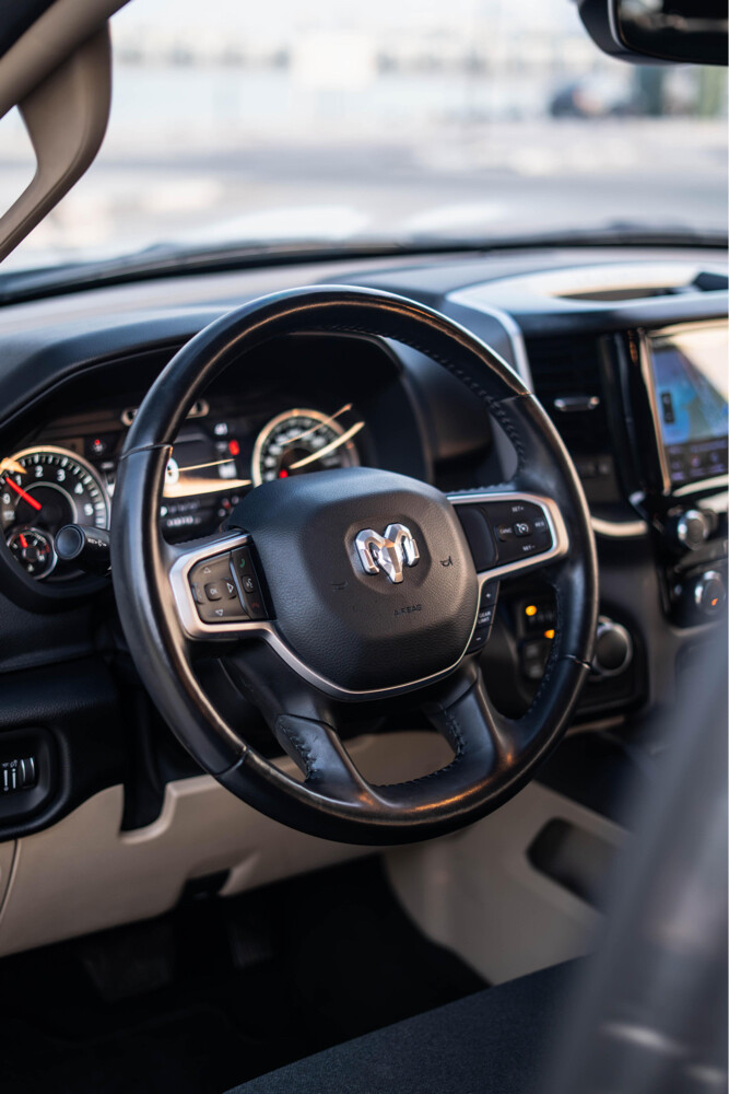 Dodge RAM big horn 2021 - 9