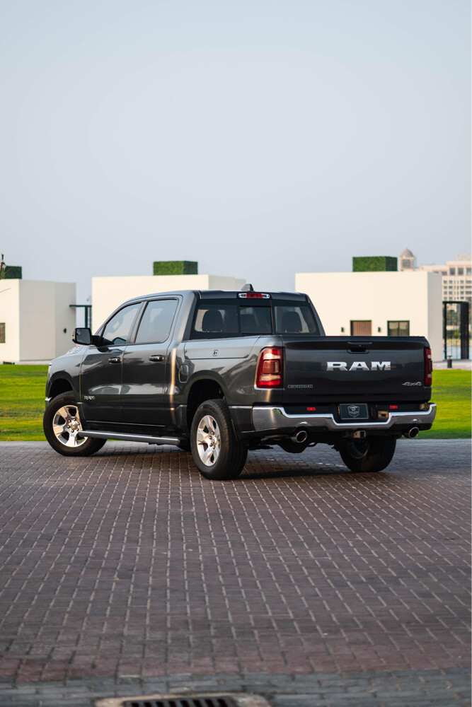 Dodge RAM big horn 2021 - 3