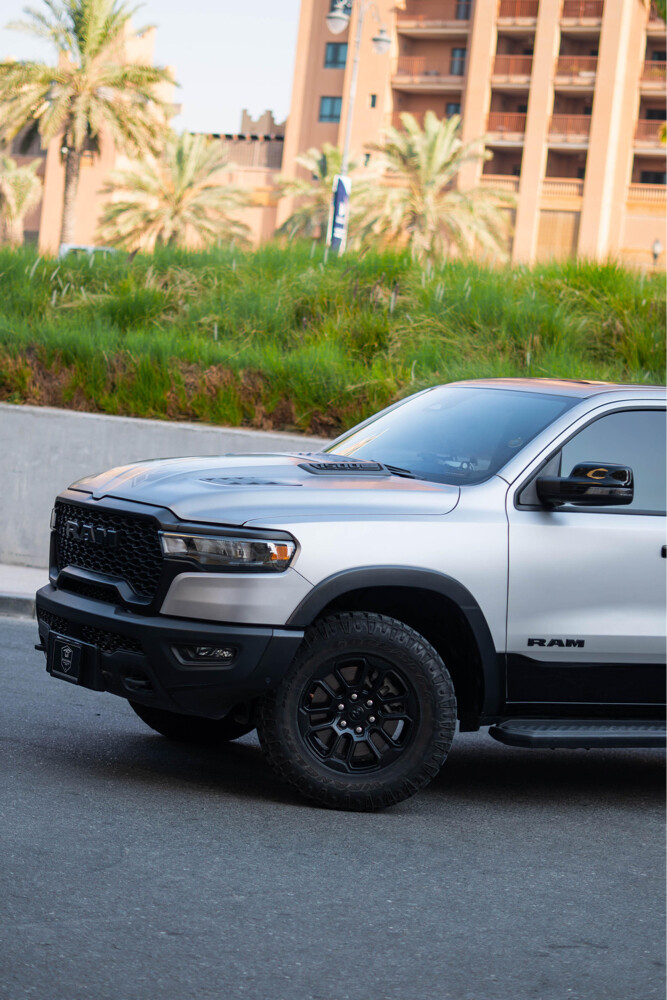 Dodge RAM Repel 2021 - 2