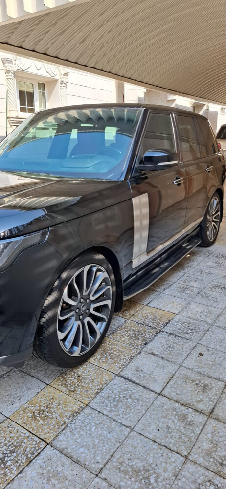 range rover vogue 2018 - 1
