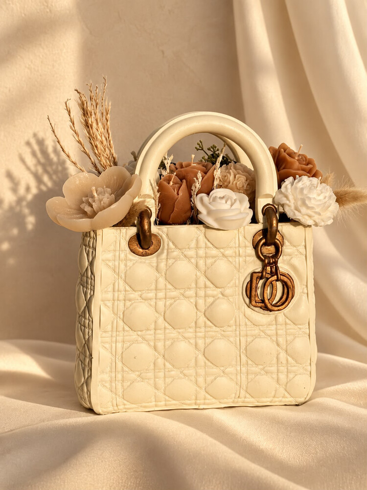 handmade luxury candles - 1
