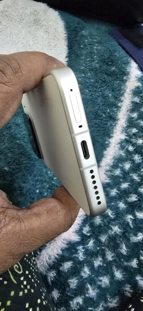 xiaomi 15 (16/512) - 3