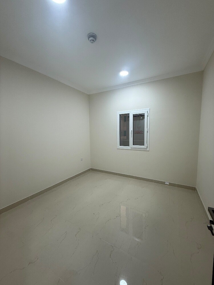 للبيع عمارة في المطار القديم - 5