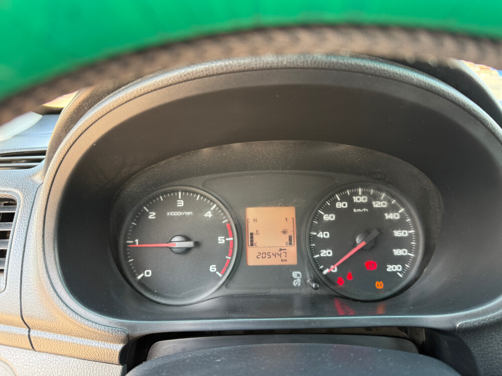 Mitsubichi L200 Diesel Manual - 8