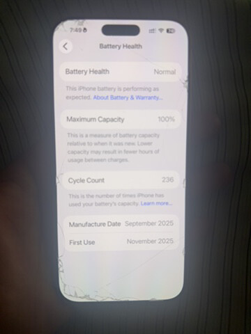 iPhone 17 pro max - 3