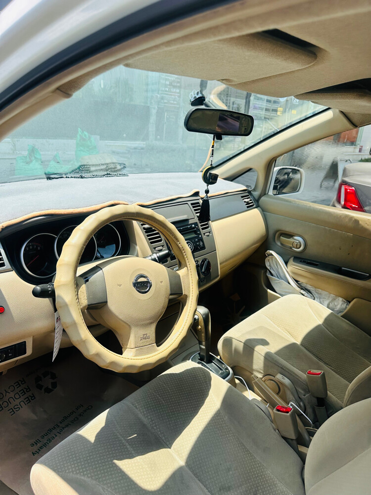 Nissan TIIDA 2011 for sale - 7