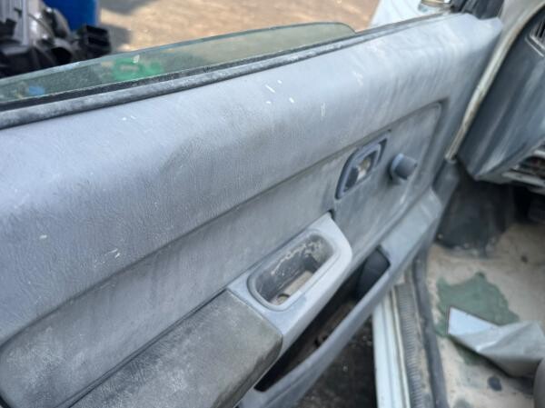 NISSAN PICKUP 2006 - 10