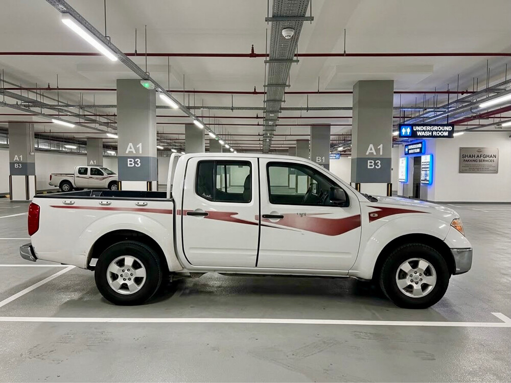 Nissan Navara - 2