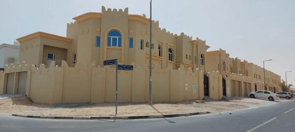 kindergarten for sale - 1