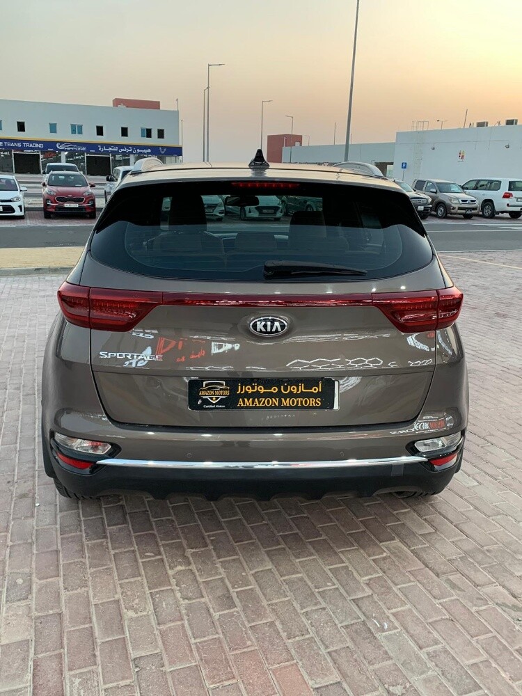 Kia Sportage Automatic SUV - 2