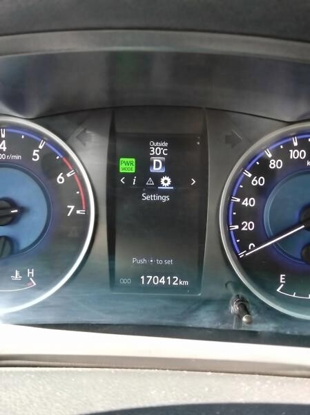 2019 Toyota Hilux  QR 65k (Neg) - 10