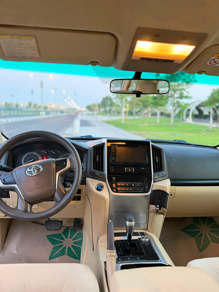  land cruiser GX 2016 First owner - 12
