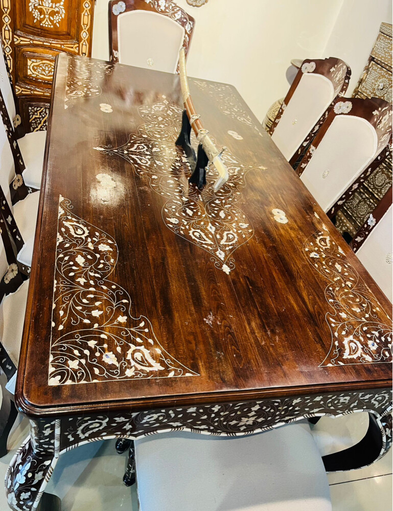 طاولة طعام شرقية فاخرة  - 2
