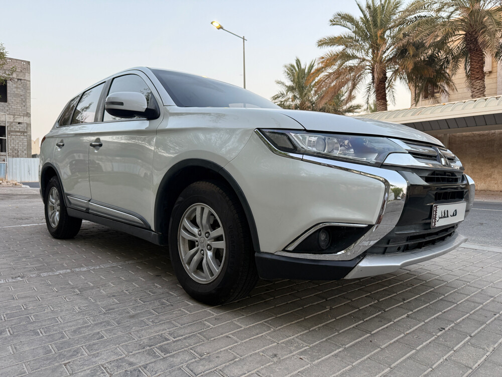 Mitsubishi outlander personal use  - 2