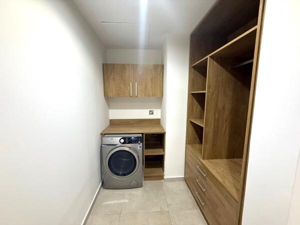 SEA VIEW FF 1BHK APT+BALCONY - 7
