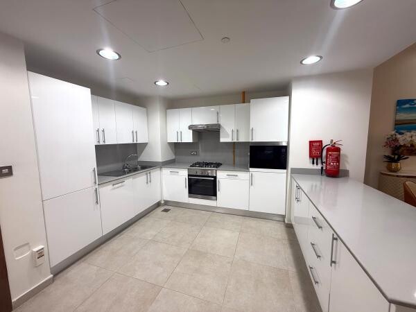 SEA VIEW FF 1BHK APT+BALCONY - 6