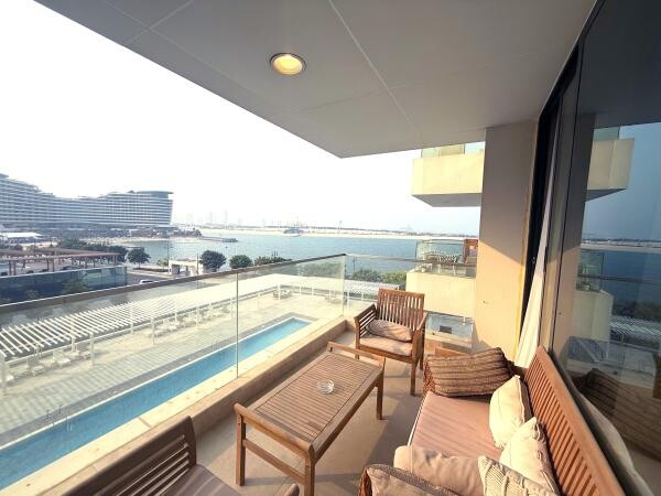 SEA VIEW FF 1BHK APT+BALCONY - 1