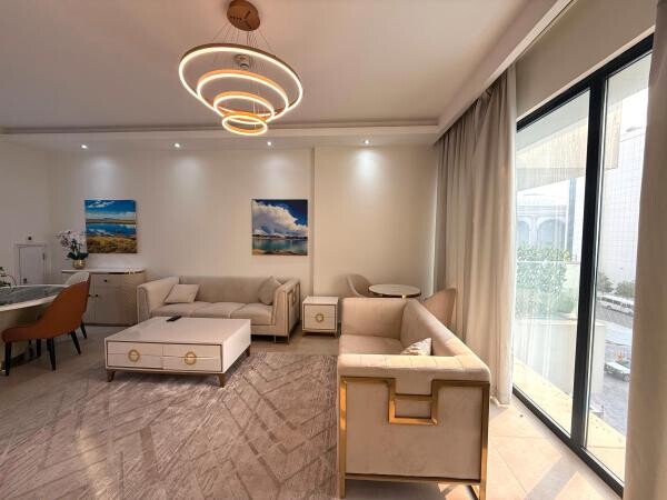 SEA VIEW FF 1BHK APT+BALCONY - 2