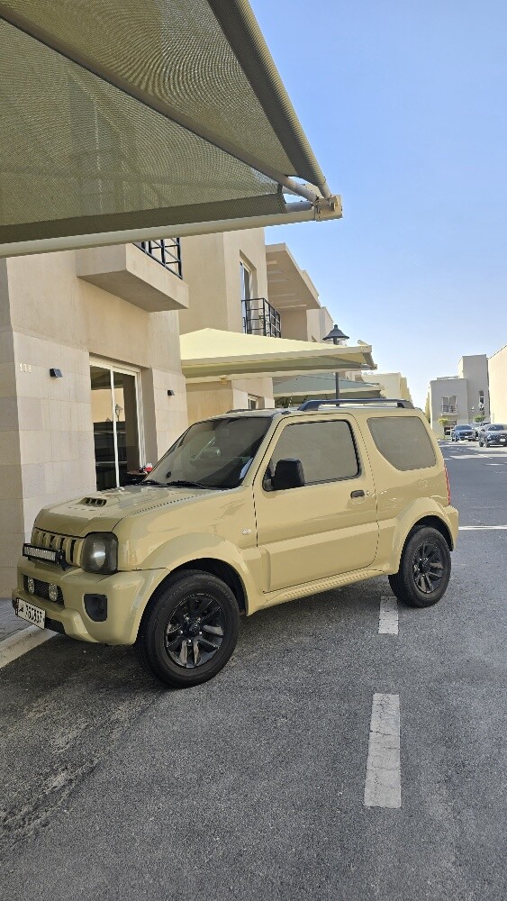Suzuki jimny  4x4 2015 automatic - 1