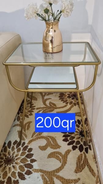 Table & Seater - 5